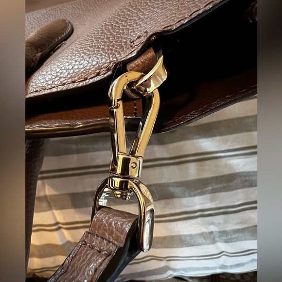 Kate Spade New York EVA Medium Satchel Crossbody - Picture 4 of 11